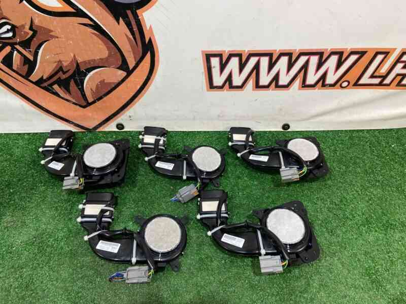 LR034453 Front left seat ventilation Range Rover L405 (2013-2021) Used cost 150 € in stock 2 pcs.