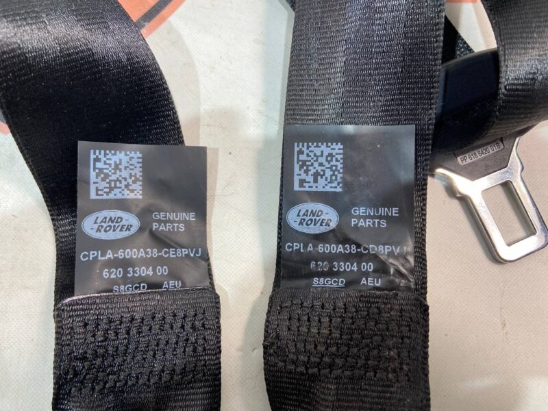 LR037495 Rear center seat belt Range Rover L405 (2013-2021) Used cost 100 € in stock 8 pcs.