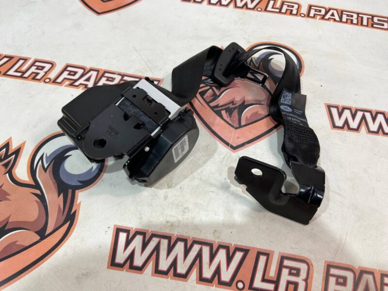 LR037495 Rear center seat belt Range Rover L405 (2013-2021) Used cost 100 € in stock 8 pcs.
