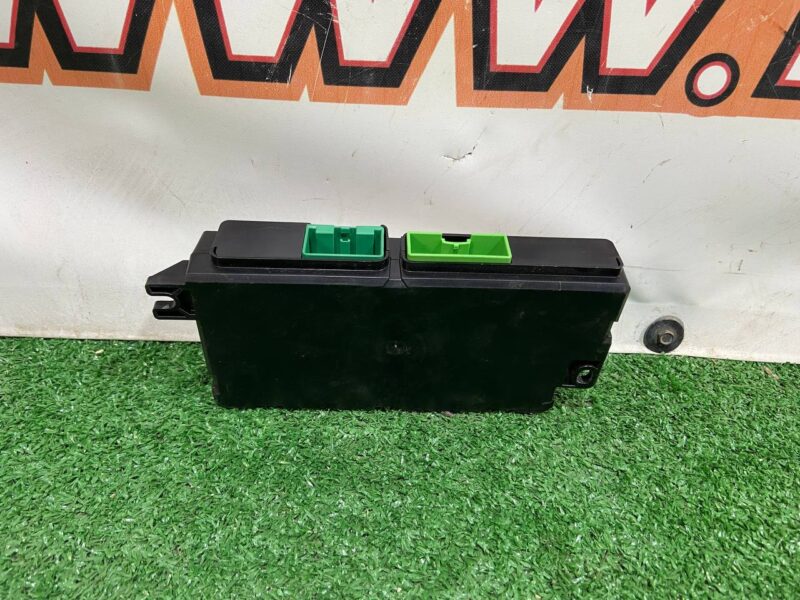LR081328 Seat Control Unit Range Rover Velar L560 (2018-) Used cost 150 € in stock 1 pcs.