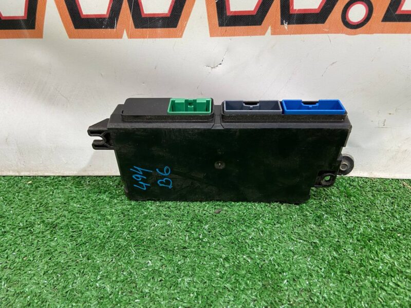 LR081329 Front seat control unit Range Rover Sport L494 (2014-2022) USED - Image 14