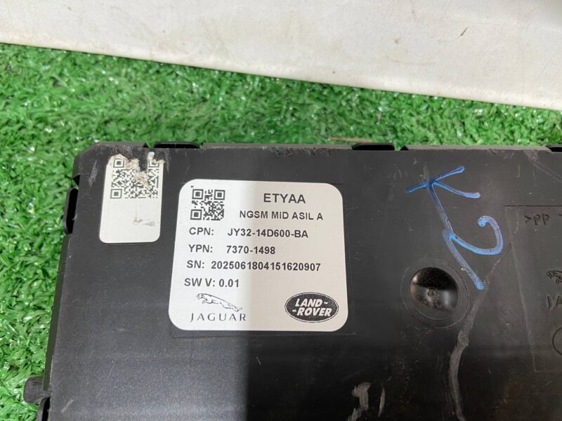 T2J2789 Front seat control unit Jaguar I-Pace X590 (2018-) USED cost 200 € in stock 6 pcs.