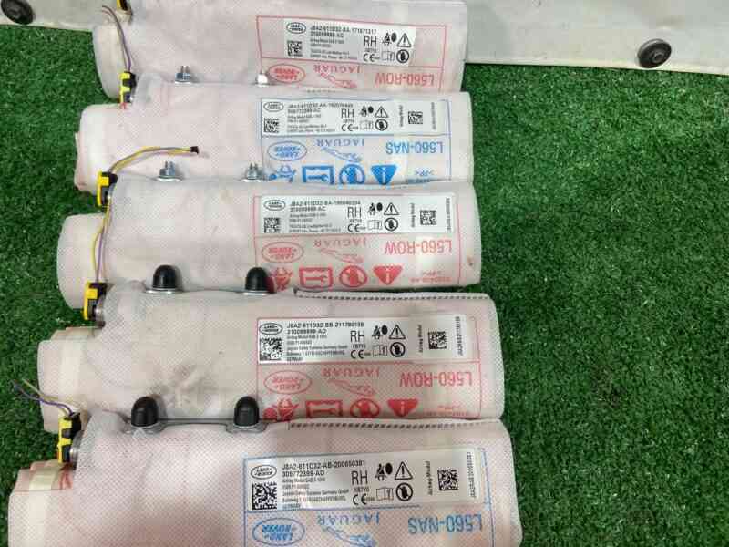 T4A38732 Seat airbag right Jaguar F-Pace X761 (2017-) Used cost 200 € in stock 12 pcs.