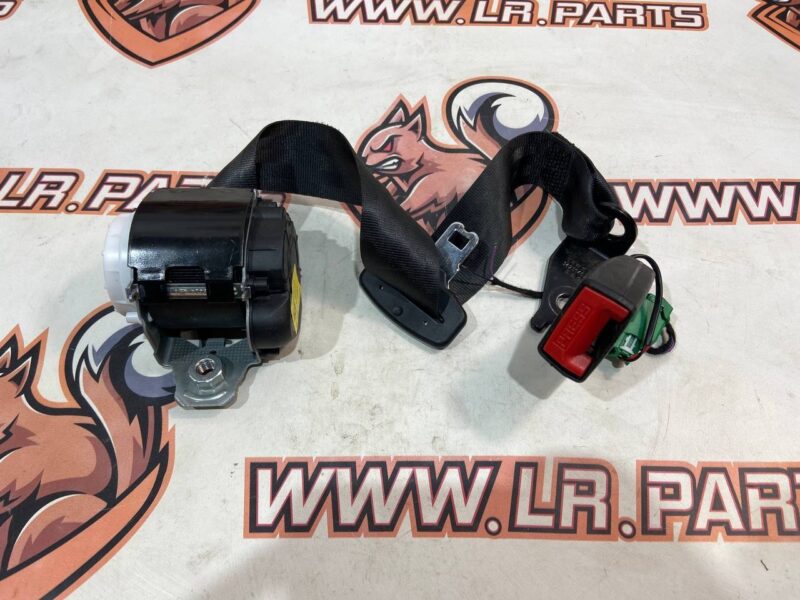 T4K4436PVJ Rear center seat belt Jaguar I-Pace X590 (2018-) Used cost 90 € in stock 1 pcs.