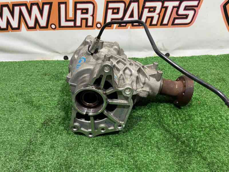 LR051075 Front axle gearbox 9-speed 2.0 2.58 Land Rover Discovery Sport L550 (2015-) Used cost 600 € in stock 3 pcs.