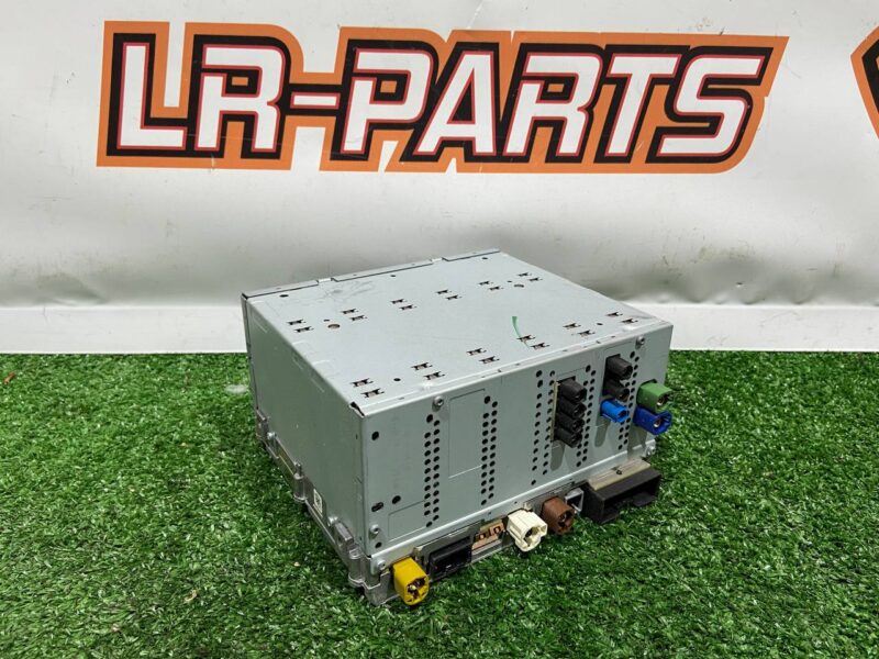 LR110522 Radio entertainment system Range Rover Sport L494 (2014-2022) Used cost 550 € in stock 7 pcs.
