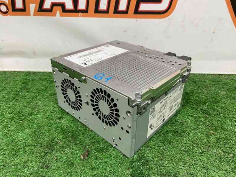 LR110522 Radio entertainment system Range Rover Sport L494 (2014-2022) Used cost 550 € in stock 7 pcs.
