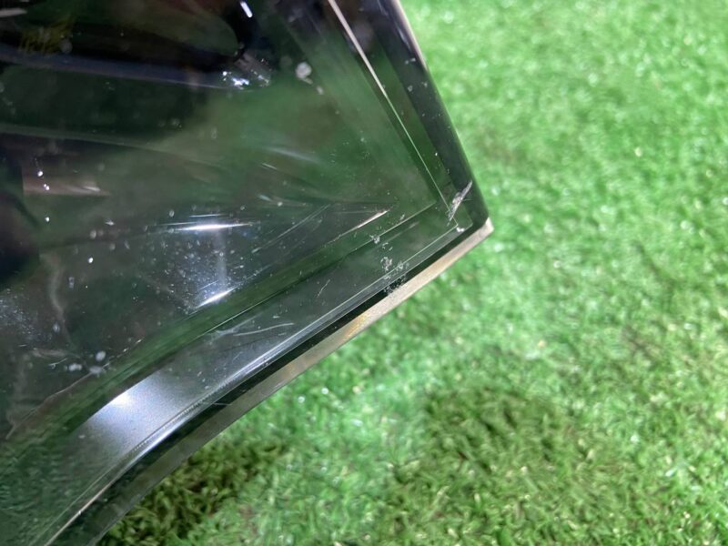 LR118865 Right LED headlight Land Rover Discovery 5 L462 (2017-) Used - Image 23