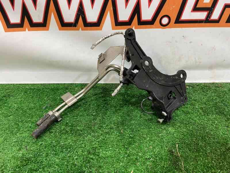 C2D44308 Air pressure sensor Jaguar F-Pace X761 (2017-) Used cost 40 € in stock 3 pcs.