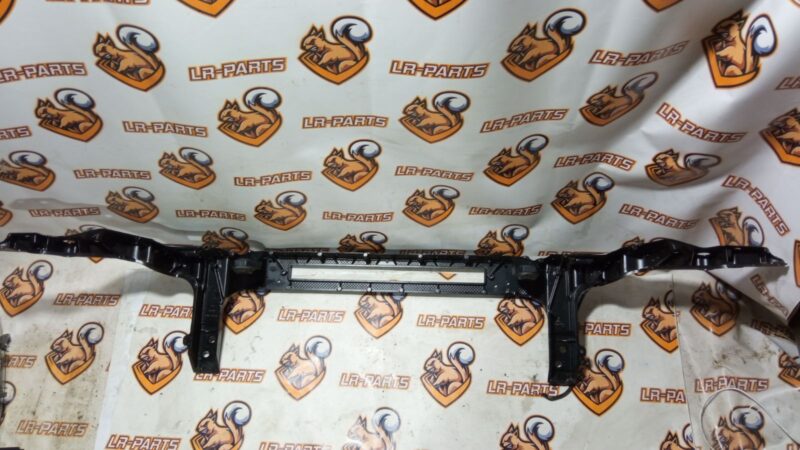 LR091872 Front panel Range Rover Velar L560 (2018-) Used - Image 12