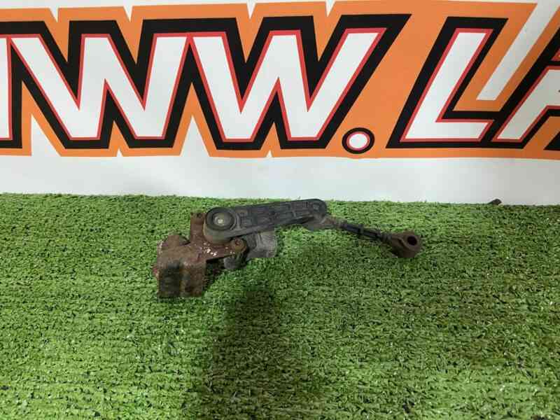 LR033256 Front suspension height sensor Range Rover Sport L494 (2014-2022) Used cost 50 € in stock 11 pcs.