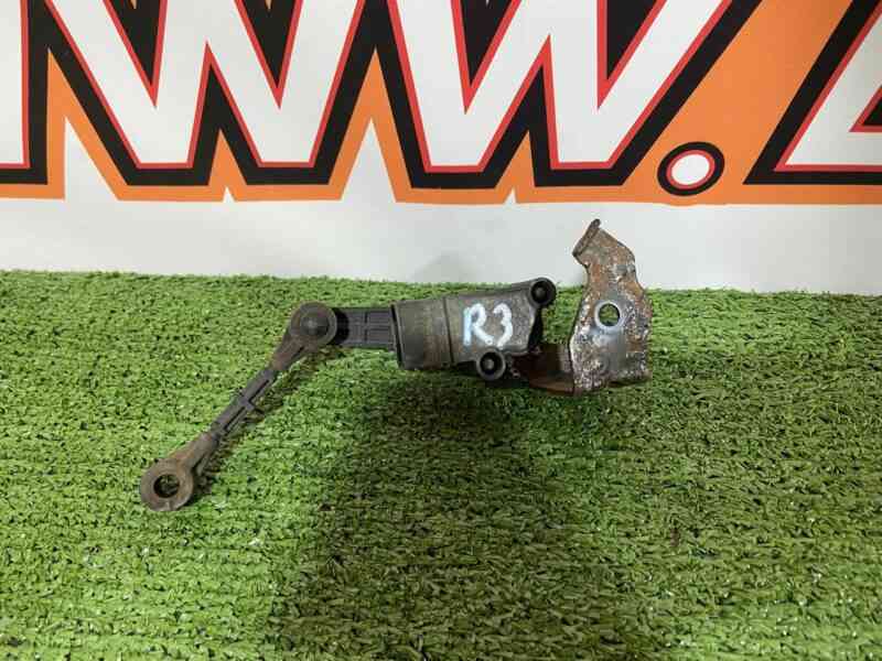 LR033256 Front suspension height sensor Range Rover Sport L494 (2014-2022) Used - Image 12