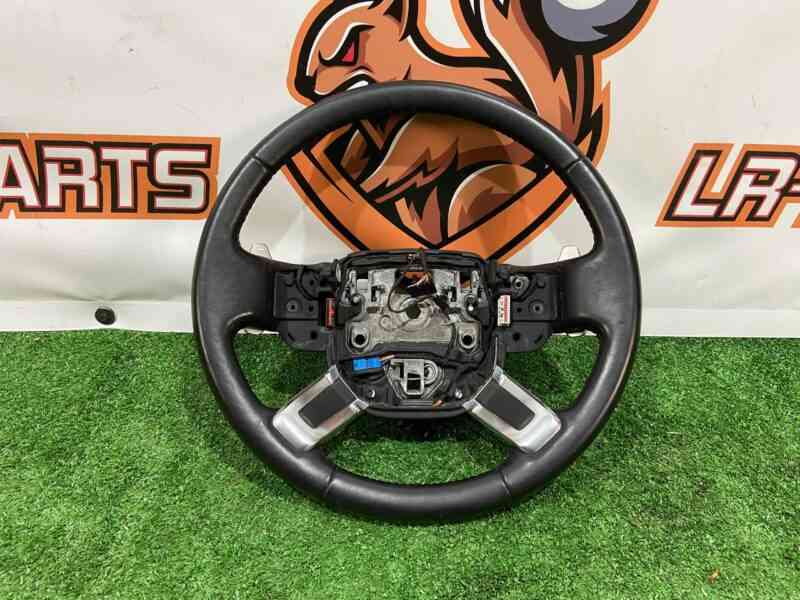 LR035880 Steering wheel under AIR BAG with heating Range Rover L405 (2013-2021) USED cost 200 € in stock 2 pcs.
