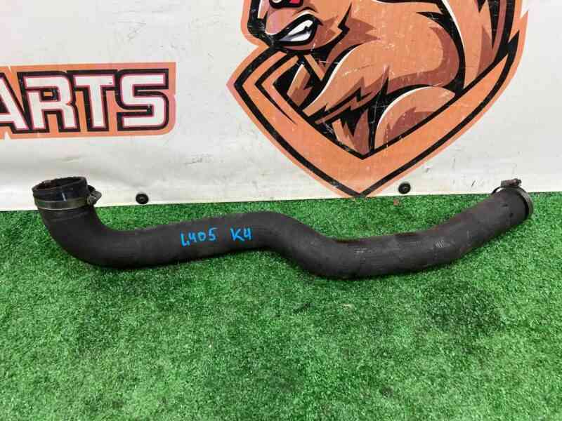 LR036477 Intercooler pipe, rubber, upper left Range Rover Sport L494 (2014-2022) Used cost 25 € in stock 4 pcs.