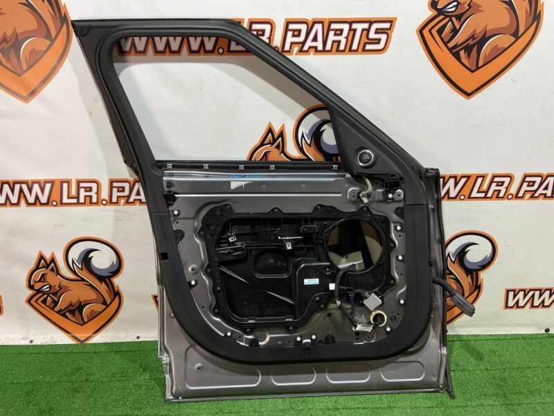 LR044227 Front left door Range Rover Sport L494 (2014-2022) Used cost 500 € in stock 1 pcs.