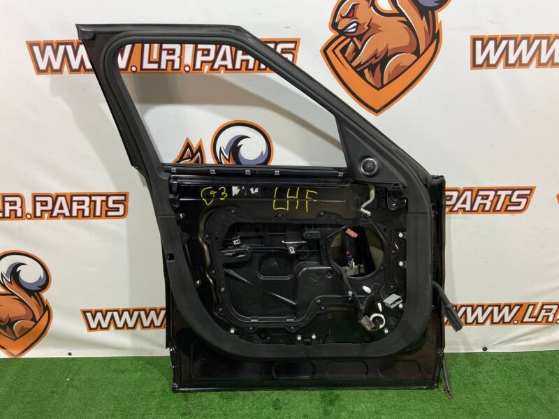 LR044227 Front left door Range Rover Sport L494 (2014-2022) Used cost 500 € in stock 1 pcs.