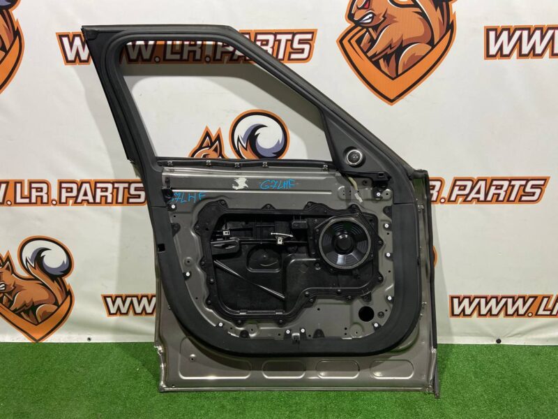 LR044227 Front left door Range Rover Sport L494 (2014-2022) Used cost 500 € in stock 1 pcs.