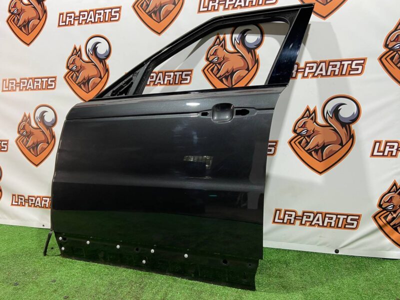 LR044227 Front left door Range Rover Sport L494 (2014-2022) Used cost 500 € in stock 1 pcs.