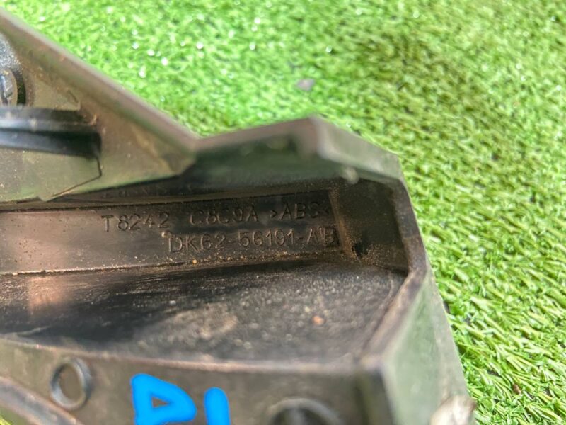 LR045220 Insulator front outer lining pillar right Range Rover Sport L494 (2014-2022) Used - Image 22