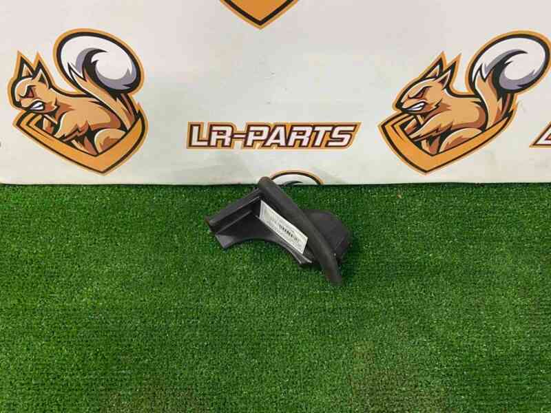 LR045221 Insulator of the front outer lining of the rack left RANGE ROVER SPORT (L494) 2013- Used - Image 19