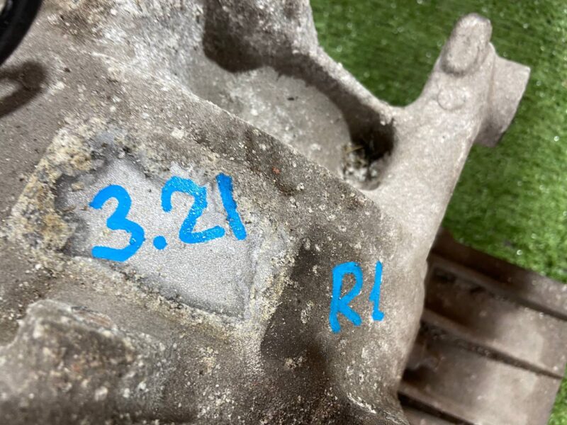 LR052906 Gearbox rear 3.0 diesel 3.21 Range Rover Sport L494 (2014-2022) Used - Image 14