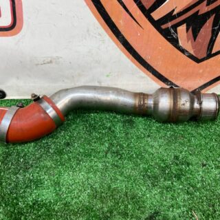 LR056348 Right exhaust pipe from turbocharger Range Rover L405 (2013-2021) Used cost 50 € in stock 1 pcs.