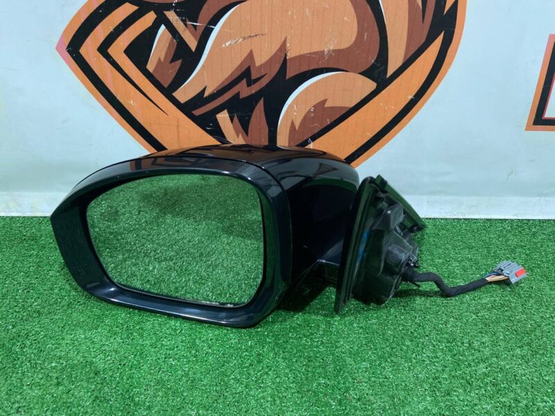 LR065405 Left exterior mirror 18 pin Range Rover Sport L494 (2014-2022) used cost 700 € in stock 2 pcs.