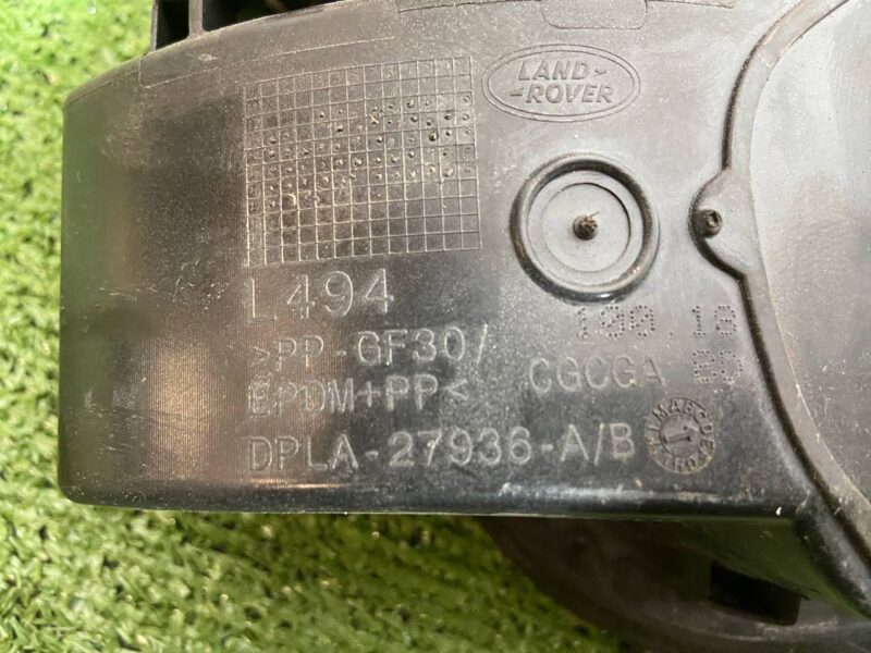 LR077481 Filler neck housing RANGE ROVER SPORT (L494) 2013- Used cost 50 € in stock 5 pcs.