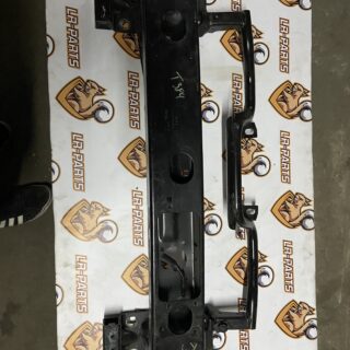 LR080004 Front bumper reinforcement Land Rover Discovery 5 L462 (2017-) USED cost 255 € in stock 1 pcs.