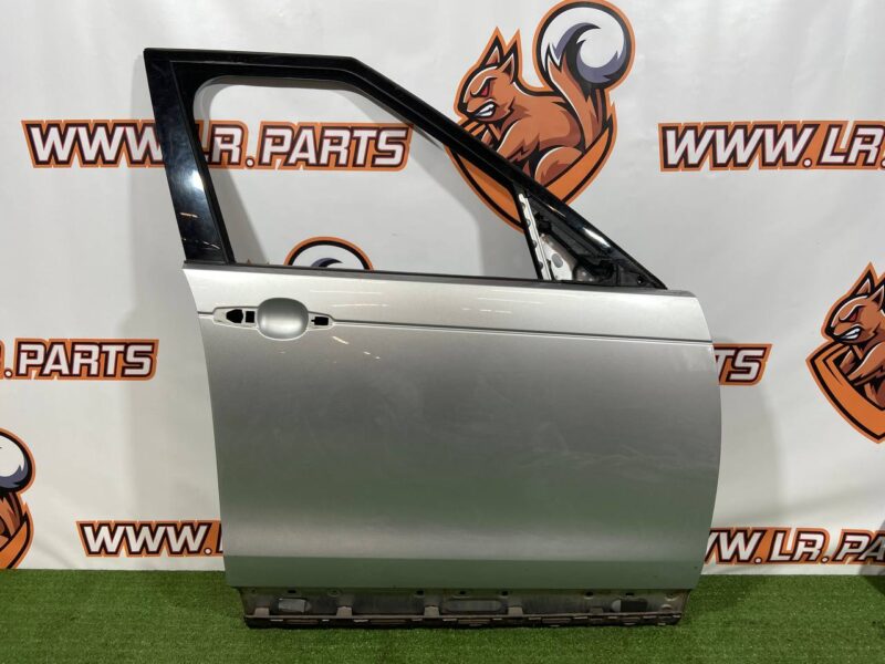 LR080195 Door front right Land Rover Discovery 5 Used - Image 19