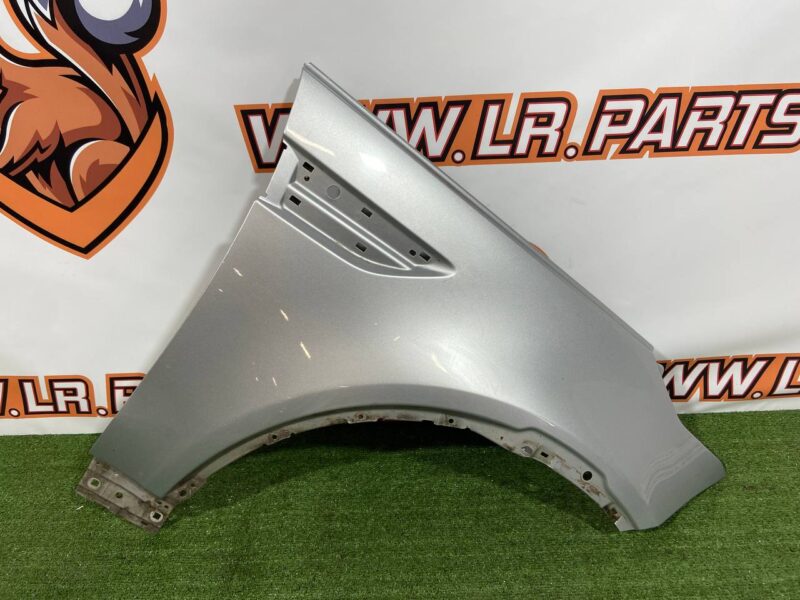 LR080199 Front right wing LAND ROVER DISCOVERY 5 Used - Image 19
