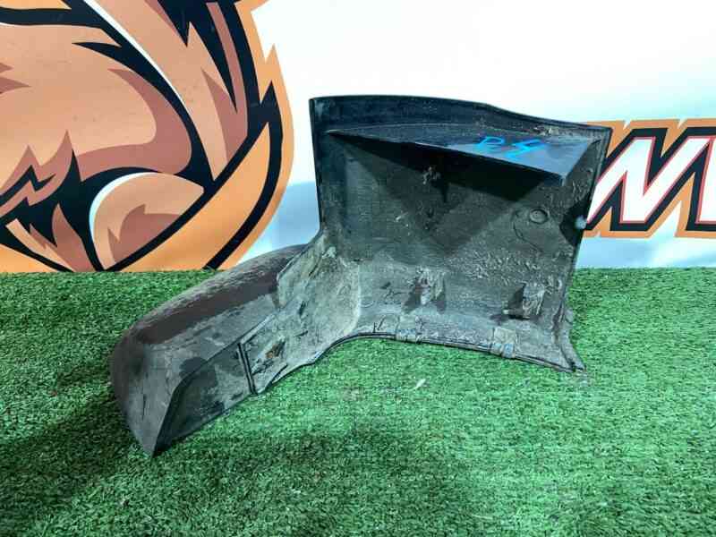 LR082682 Fender molding front left Land Rover Discovery 5 L462 used cost 36 € in stock 1 pcs.
