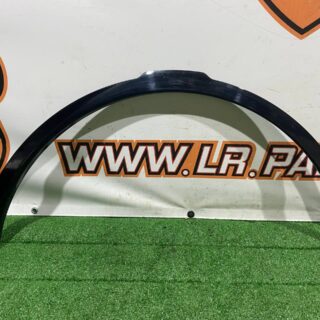 LR082815 Wheel arch fender molding front right Land Rover Discovery 5 used cost 37 € in stock 1 pcs.