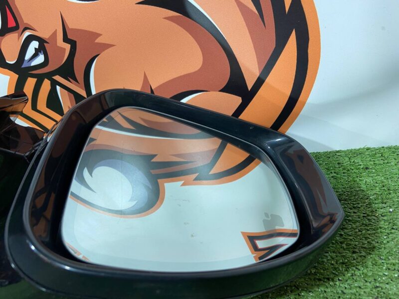 LR083183 Left mirror Land Rover Discovery 5 L462 (2017-) Used - Image 34