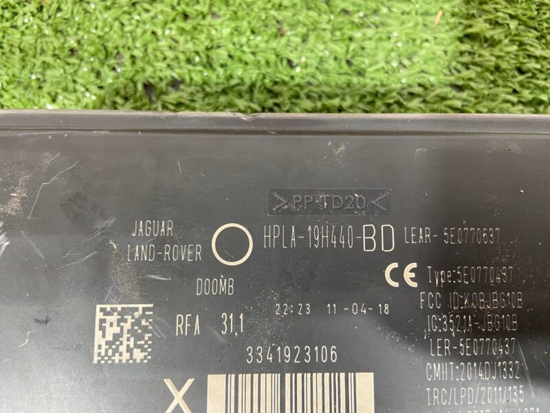 LR083970 Keyless entry control unit Land Rover Discovery 5 L462 (2017-) USED cost 150 € in stock 5 pcs.