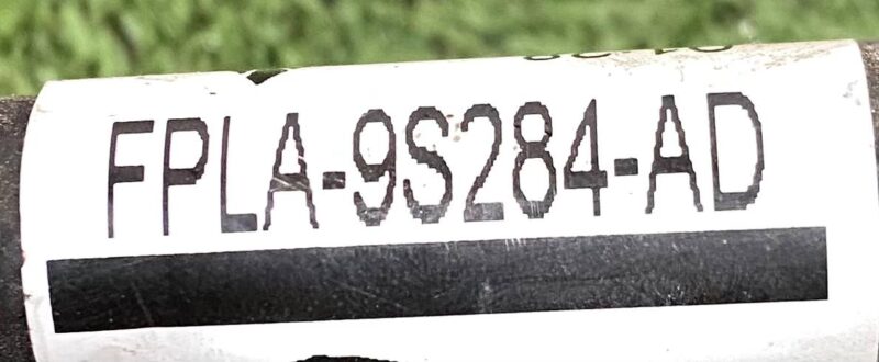 LR086377 Fuel system pipeline Land Rover Discovery 5 L462 (2017-) used - Image 12