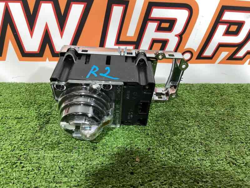 LR086442 Suspension mode switching unit Range Rover Sport L494 (2014-2022) USED cost 200 € in stock 1 pcs.