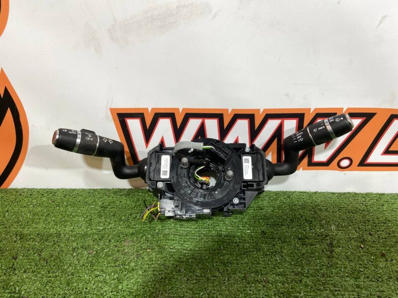 LR087112 Steering column switch assembly Land Rover Discovery 5 L462 (2017-) USED cost 100 € in stock 1 pcs.