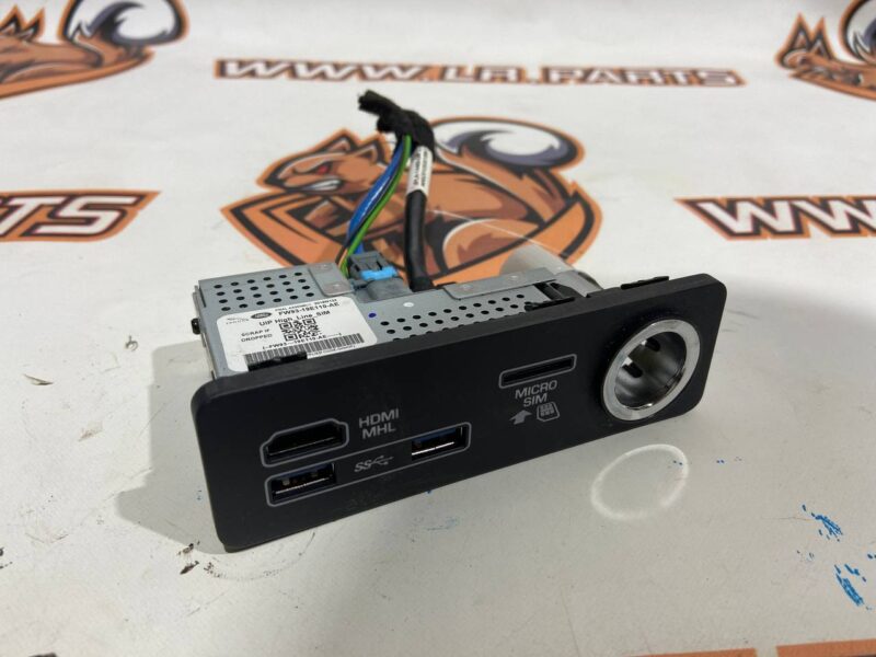 LR087366 USB+SIM+HDMI connector for audio system Land Rover Discovery 5 L462 (2017-) Used - Image 13