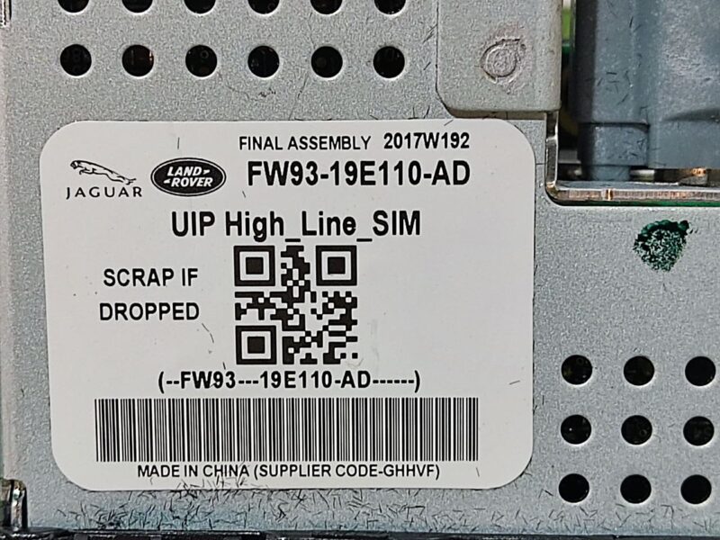 LR087366 USB+SIM+HDMI connector for audio system Land Rover Discovery 5 L462 (2017-) Used cost 150 € in stock 1 pcs.