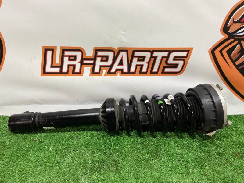 LR090615 Front adaptive shock absorber Range Rover Velar L560 Used cost 270 € in stock 1 pcs.