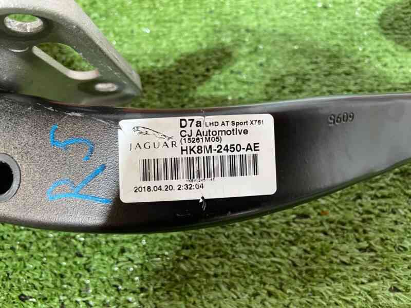 LR090774 Brake pedal assembly Range Rover Velar L560 (2018-) USED cost 65 € in stock 1 pcs.