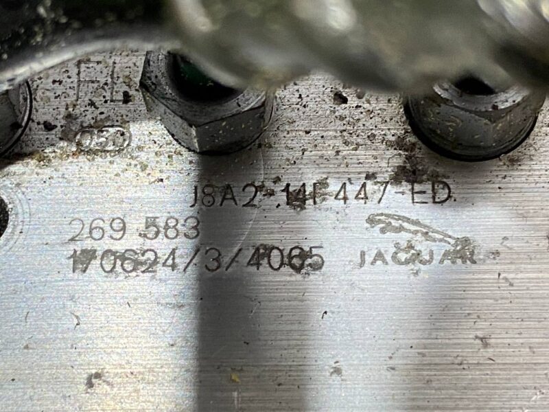 LR090984 ABS Unit Range Rover Velar L560 (2018-) Used cost 500 € in stock 2 pcs.