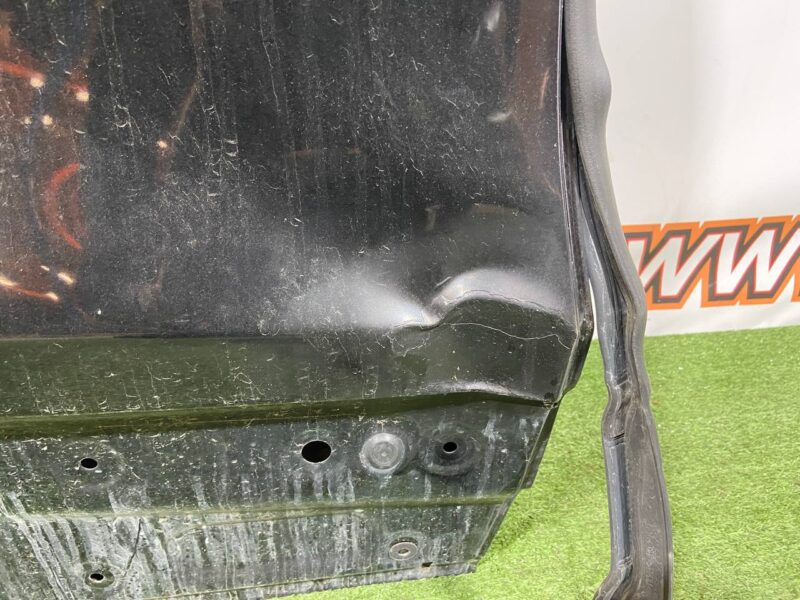 LR091719 Rear right door Range Rover Velar L560 (2018-) Used - Image 14