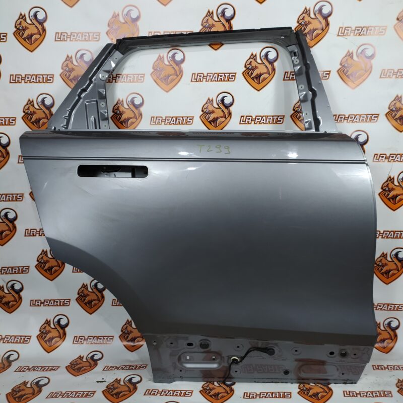LR091719 Rear right door Range Rover Velar L560 (2018-) Used - Image 16