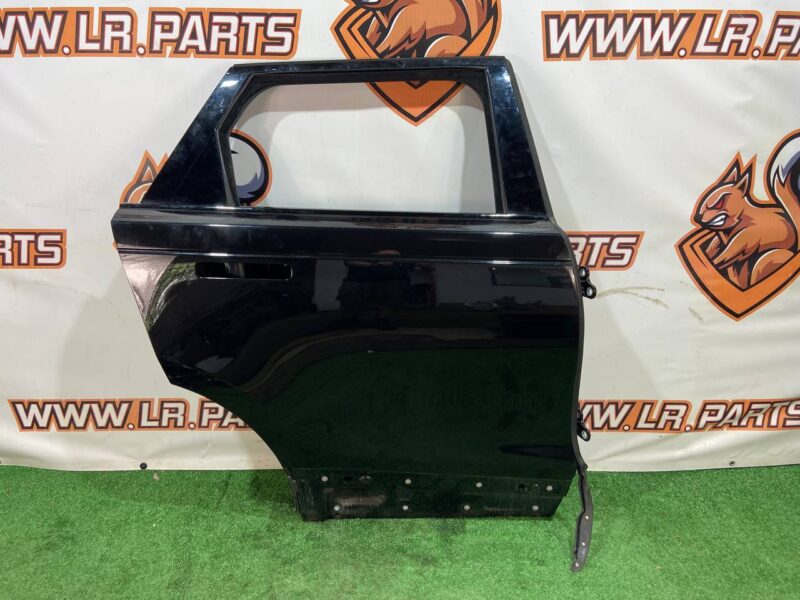 LR091719 Rear right door Range Rover Velar L560 (2018-) Used cost 550 € in stock 1 pcs.