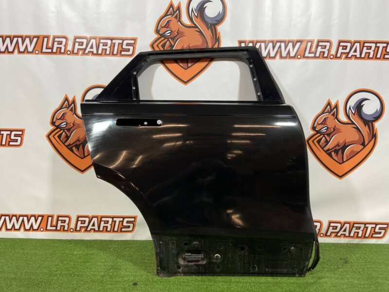 LR091719 Rear right door Range Rover Velar L560 (2018-) Used cost 550 € in stock 1 pcs.