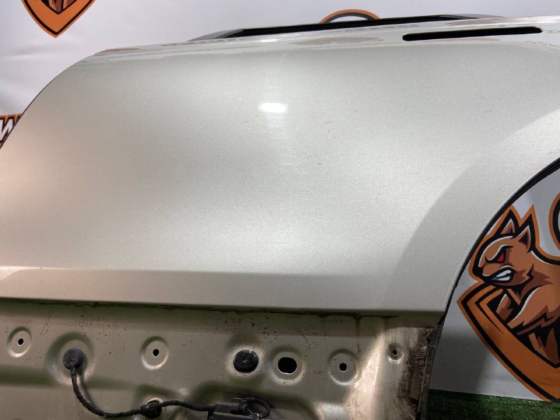 LR091720 Rear left door Range Rover Velar L560 (2018-) Used cost 600 € in stock 1 pcs.