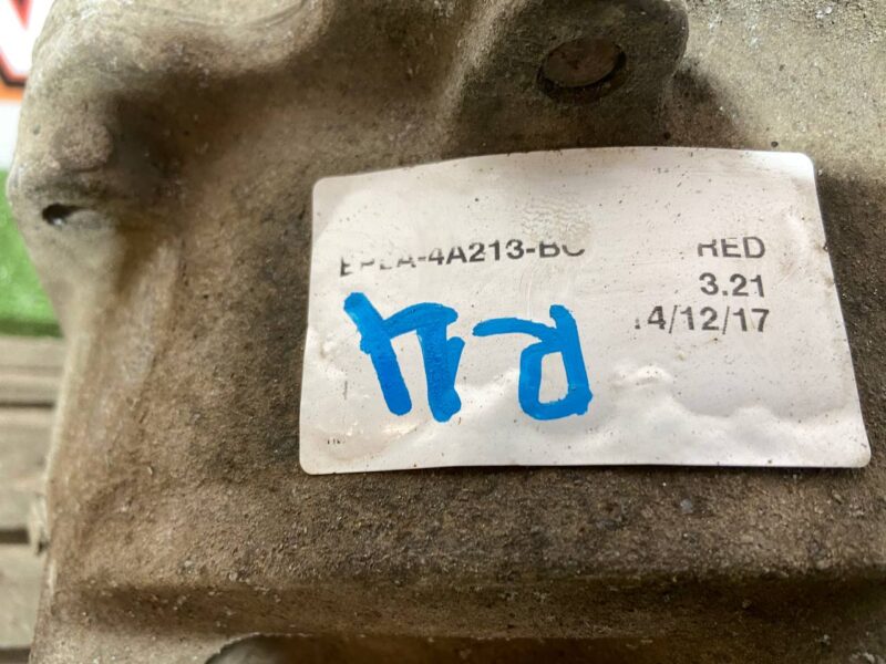 LR161840 Rear reducer Land Rover Discovery 5 L462 (2017-) used - Image 22