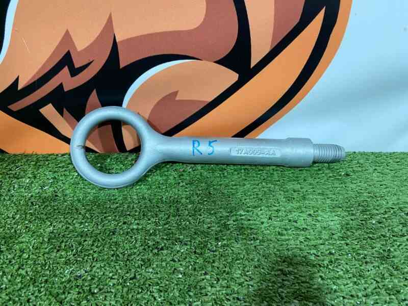 LR092012 Tow hook RANGE ROVER VELAR (L560) Used cost 20 € in stock 3 pcs.
